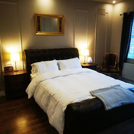Ballycarnan Lodge Self Catering Accomodation พอร์ตลอยส์ ภายนอก รูปภาพ